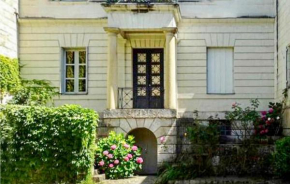 Beautiful apartment in Saumur with WiFi and 1 Bedrooms